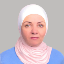 معلمة صف لغة عربية